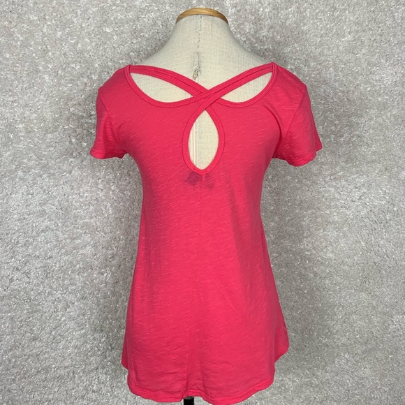 Anthropologie Tops - Anthro Left of Center Pink Cross Keyhole Back Top
